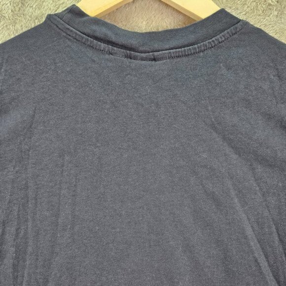 DC WB Wonder Woman Superheroes Comics Tee Women's Size S Black Short Sleeve H&M - Picture 9 of 10